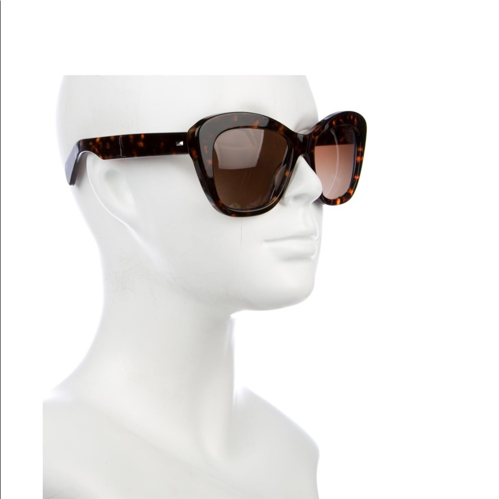 Oliver Peoples polarized sunglasses